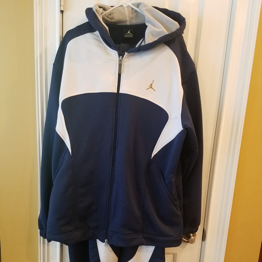 Vintage Air Jordan hooded sweatsuit men's X l